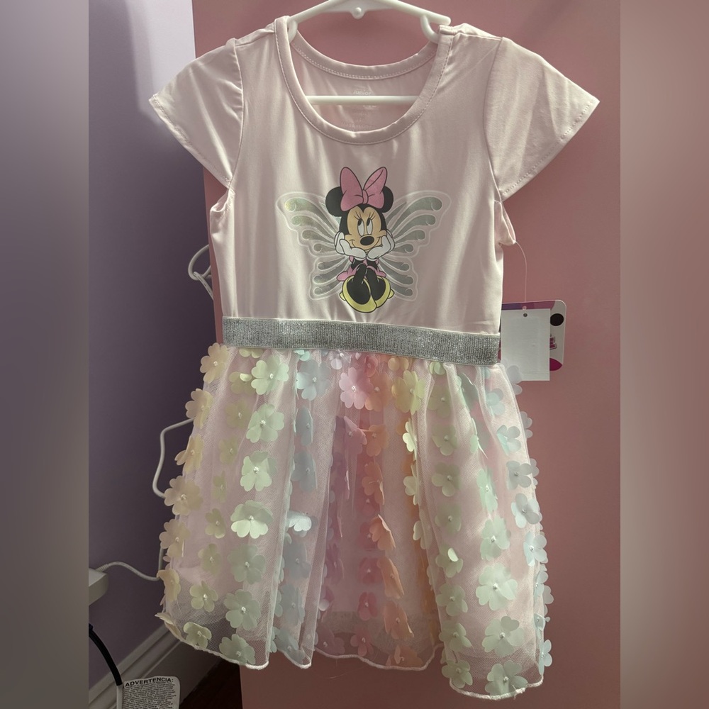 NWT Minnie Mouse tulle dress. Rainbow flower accents. Never work. Size 3T